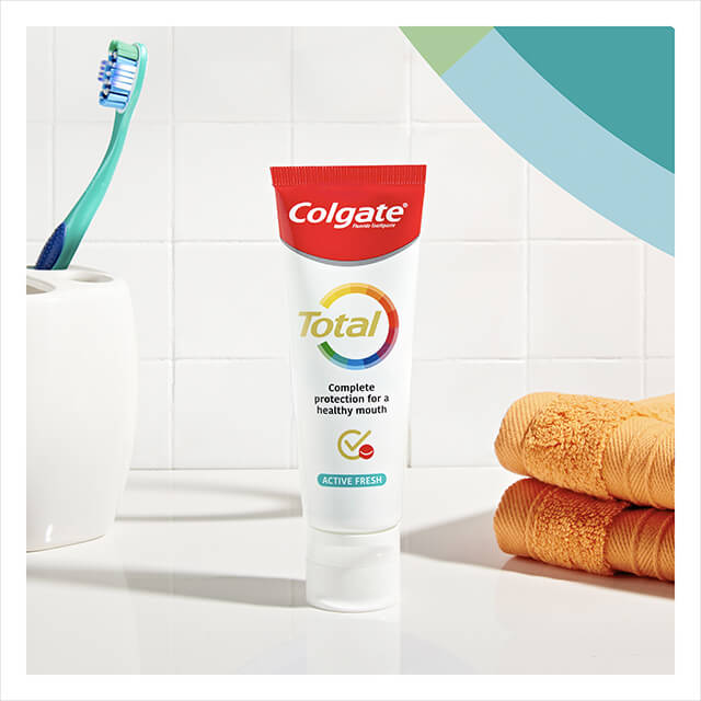 Temeljno perite zube najmanje dva puta dnevno ili prema uputstvu stomatologa. Nije za upotrebu kod dece mlađe od 7 godina.